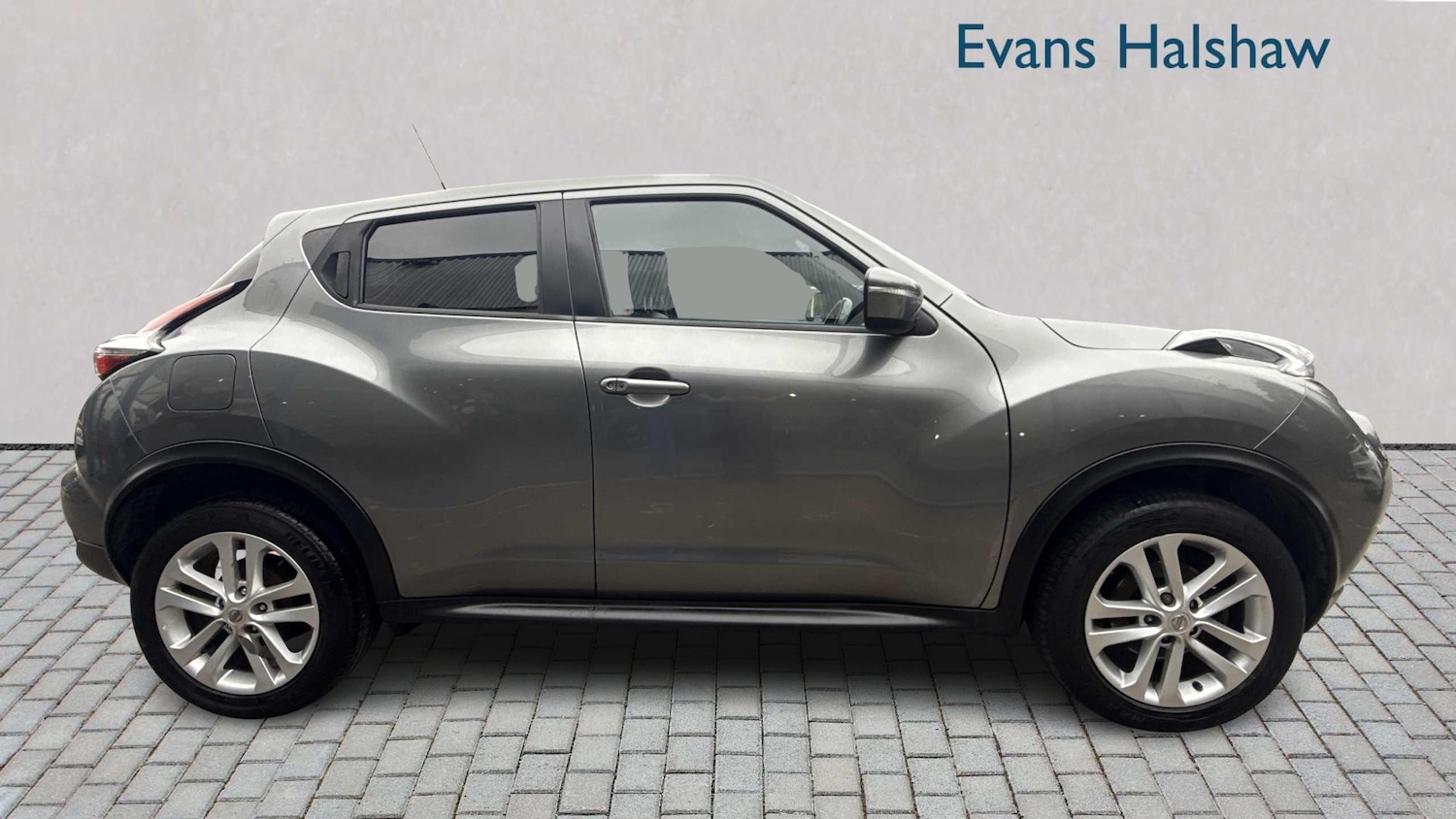 Used Nissan Juke 2017 for sale - 76310859: Photo 5
