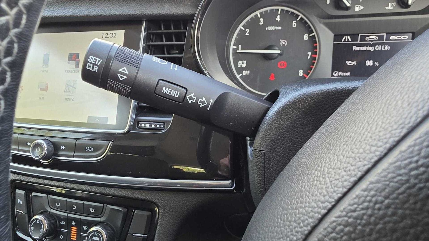Vehicle 28