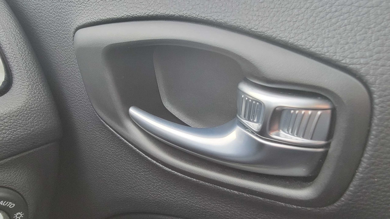 Used Jeep Compass 2019 for sale - 77018855: Photo 24