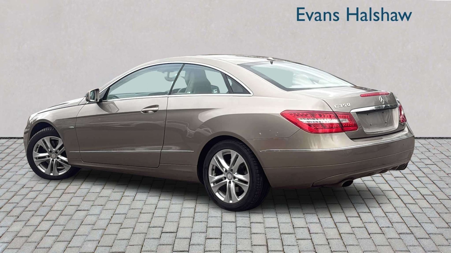 Used Mercedes-Benz E Class 2011 for sale - 78118763: Photo 3
