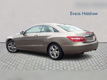 Used Mercedes-Benz E Class 2011 for sale - 78118763: Photo