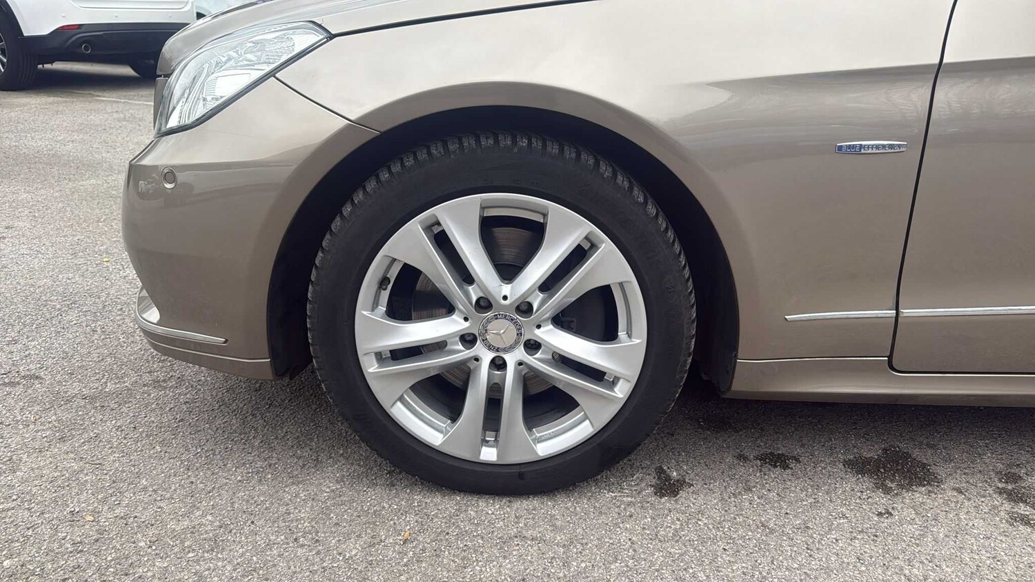 Used Mercedes-Benz E Class 2011 for sale - 78118763: Photo 8