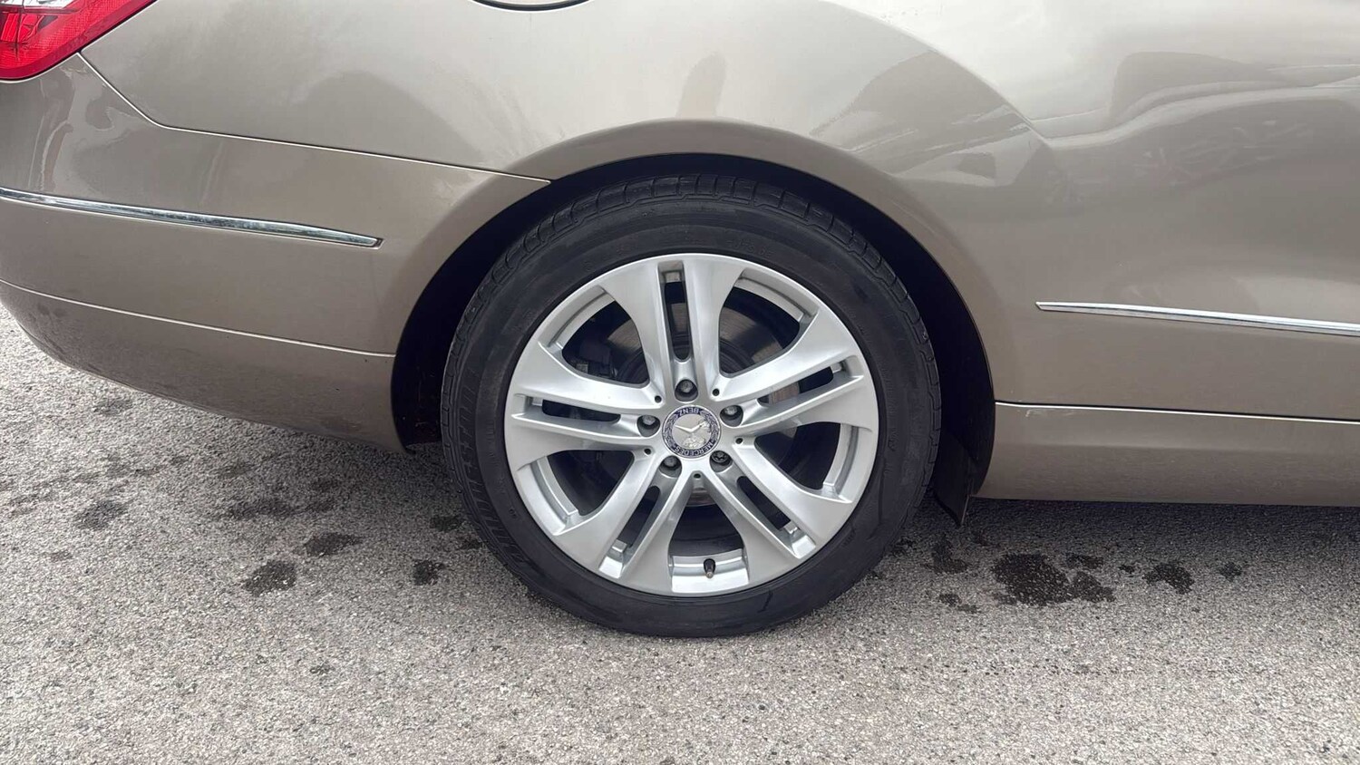 Used Mercedes-Benz E Class 2011 for sale - 78118763: Photo 9