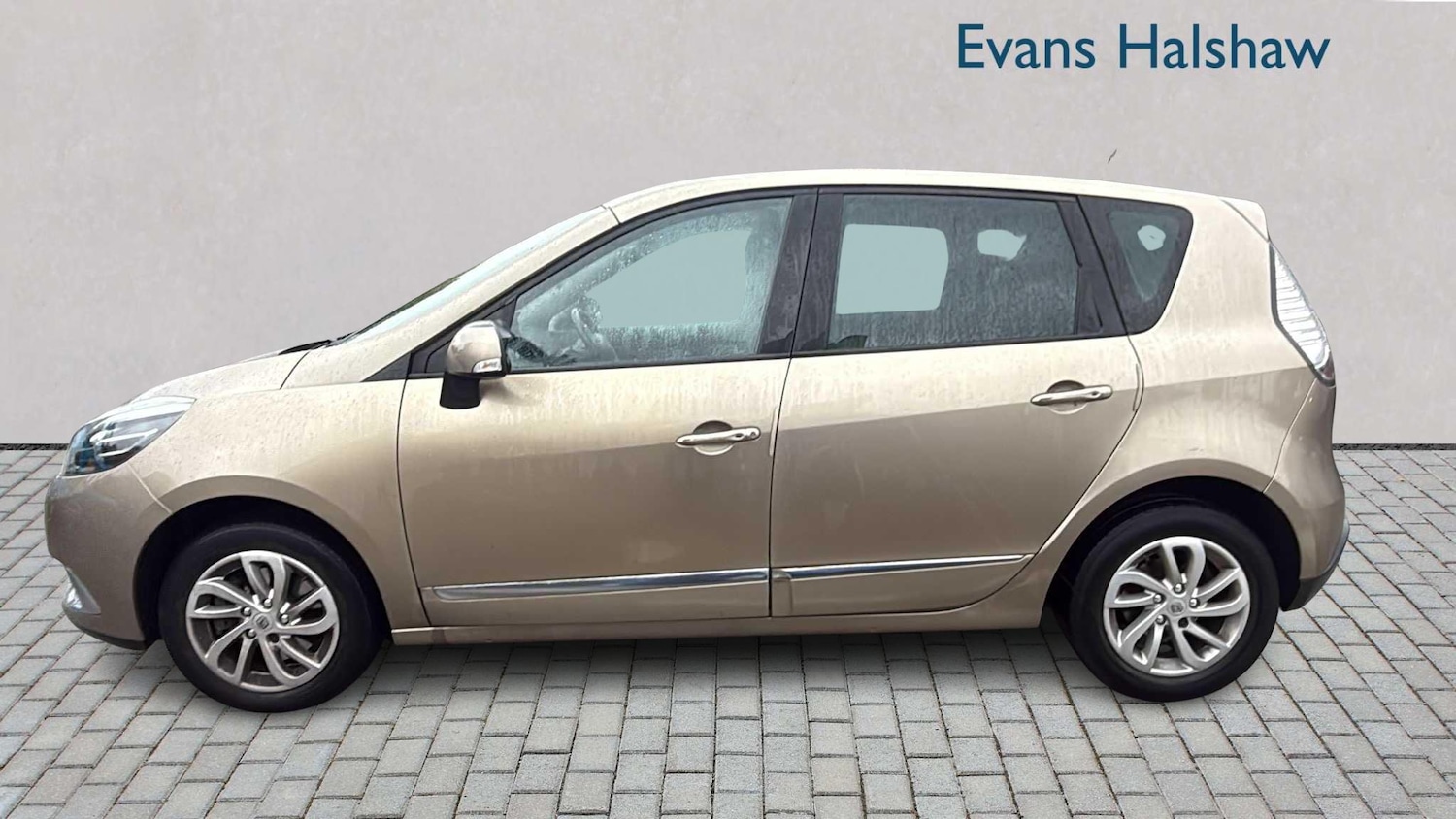 Used Renault Scenic 2015 for sale - 76218315: Photo 9