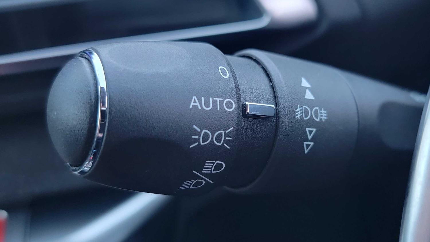 Used Peugeot 3008 2018 for sale - 76435646: Photo 25