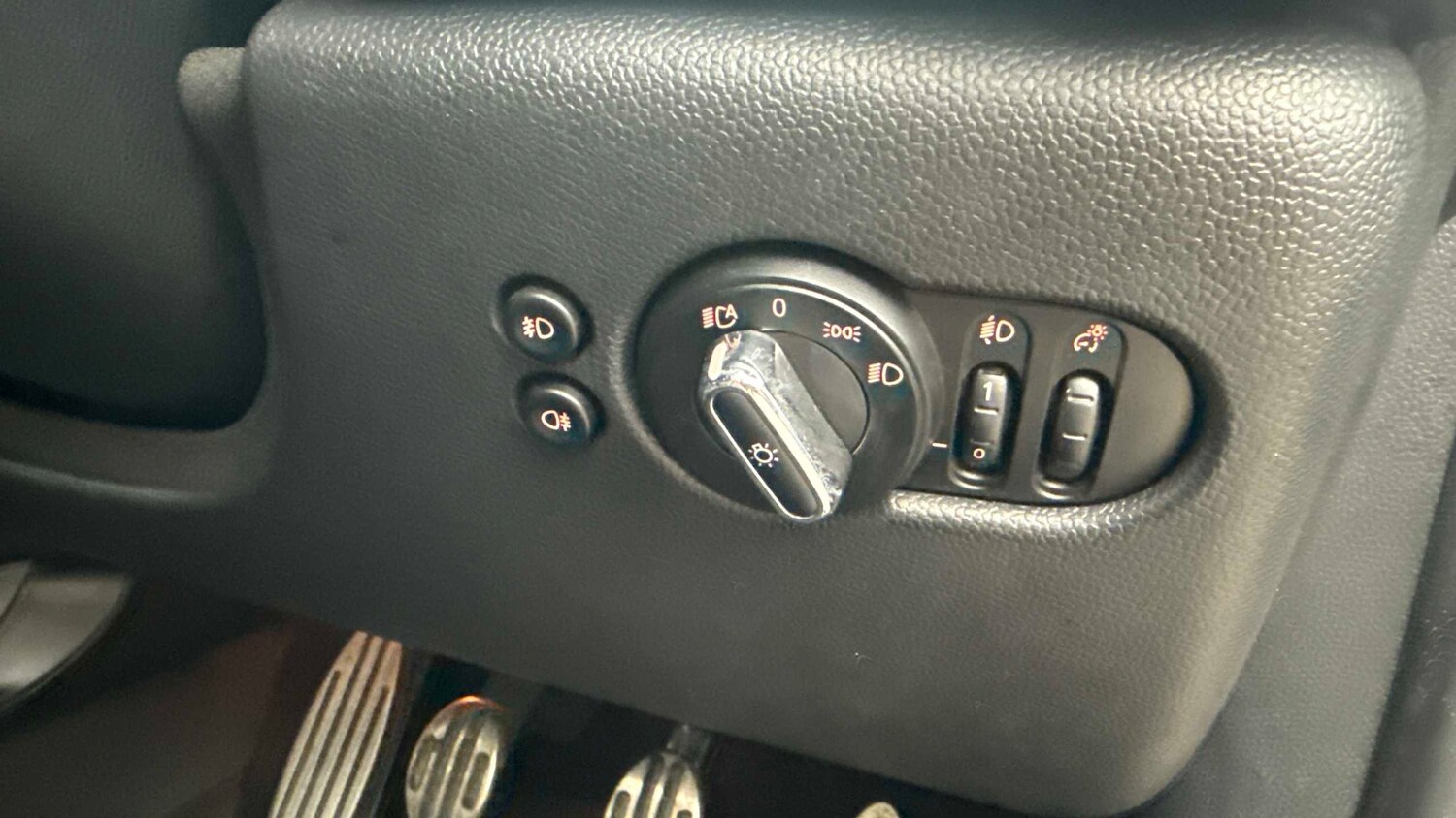 Used MINI Hatch 2019 for sale - 76929068: Photo 23