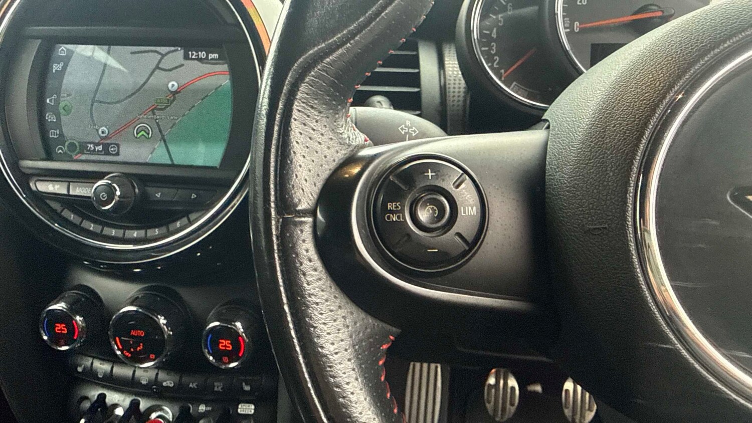 Used MINI Hatch 2019 for sale - 76929068: Photo 30