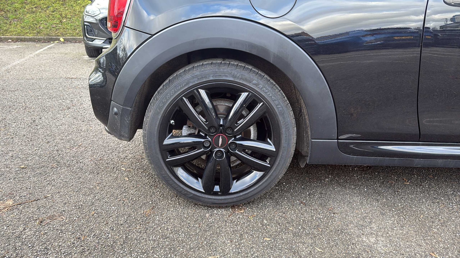 Used MINI Hatch 2019 for sale - 76929068: Photo 9