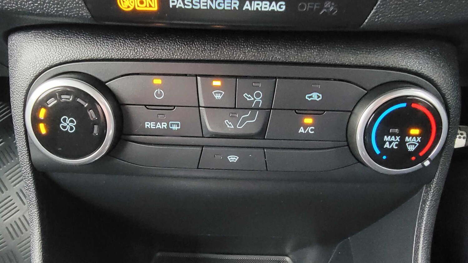 Used Ford Fiesta 2019 for sale - 76774265: Photo 27