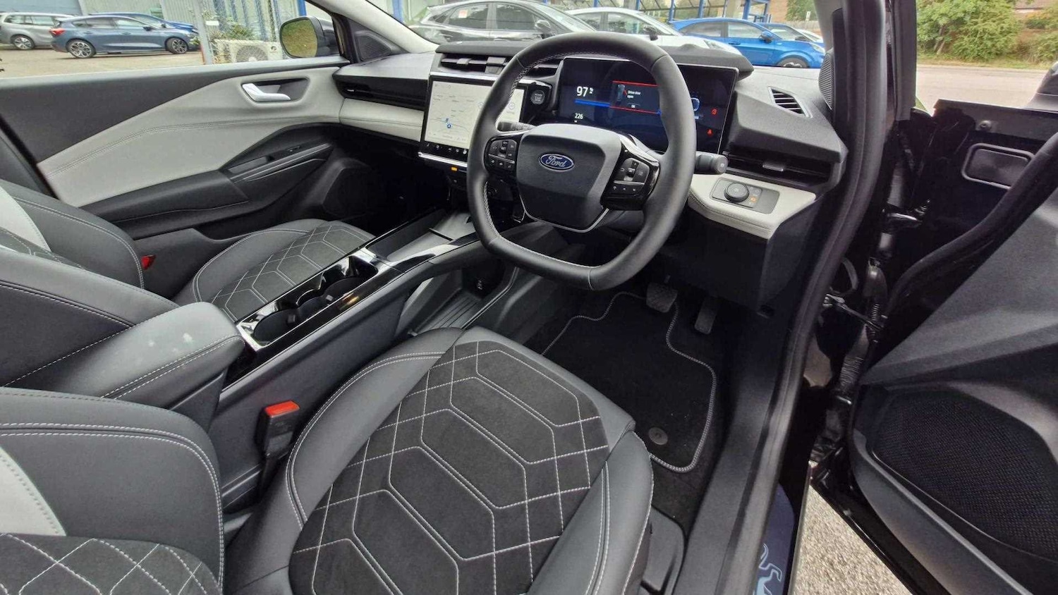 Used Ford Puma 2025 for sale - 76889838: Photo 27