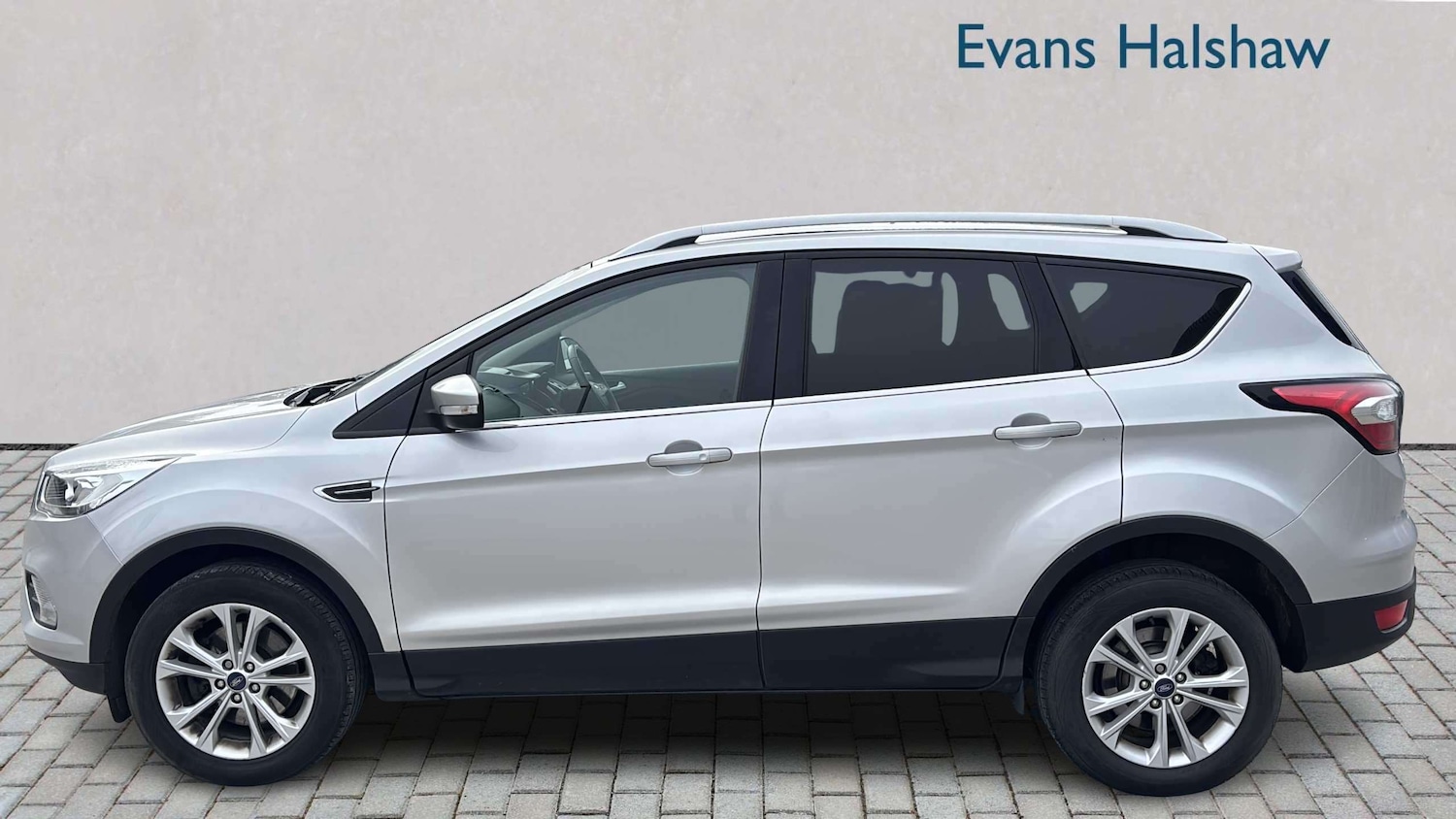 Used Ford Kuga 2018 for sale - 77995791: Photo 4