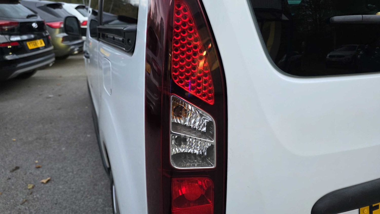 Used Citroen Berlingo Multispace 2013 for sale - 76218284: Photo 32