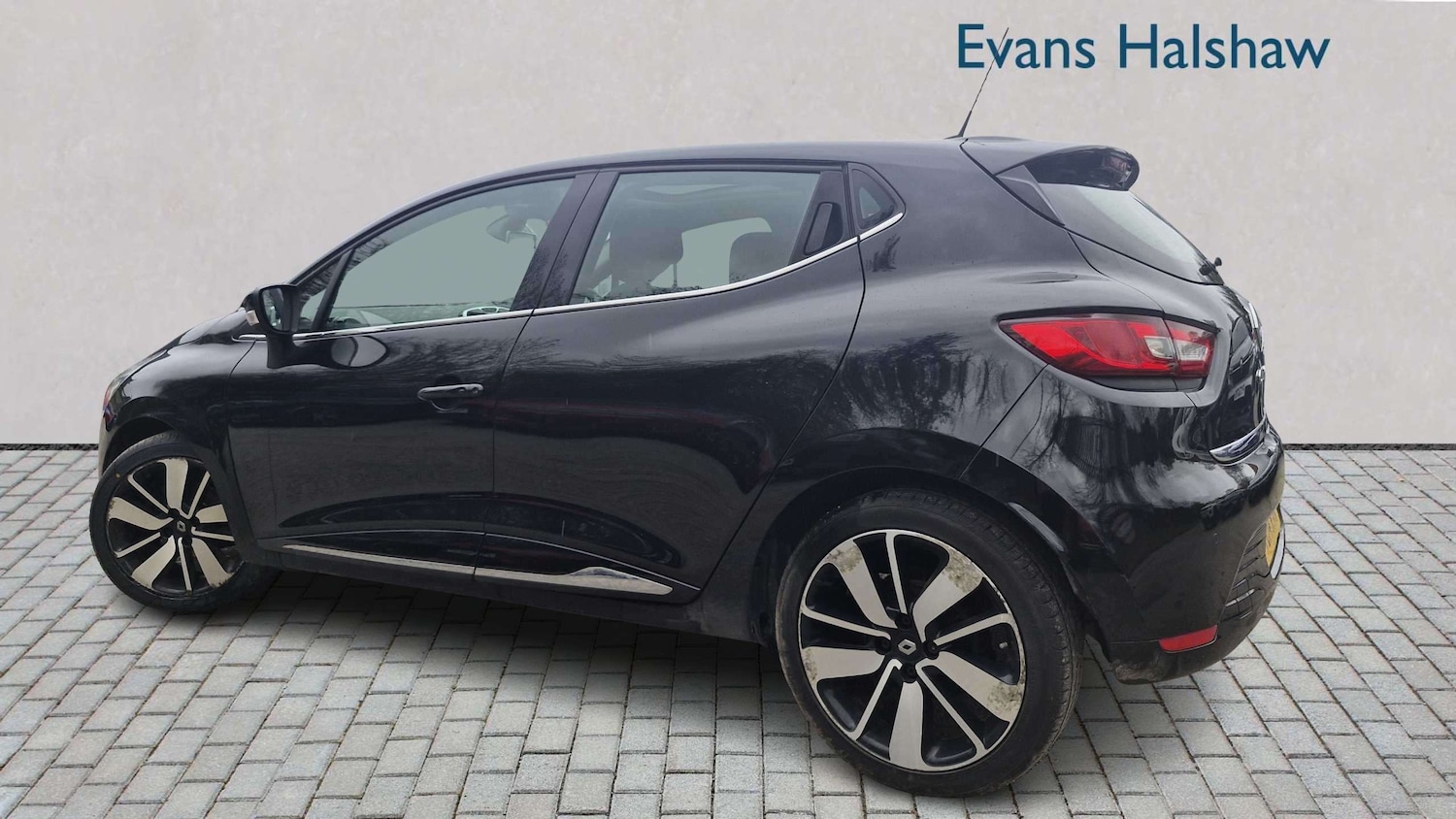 Used Renault Clio 2014 for sale - 77795544: Photo 3