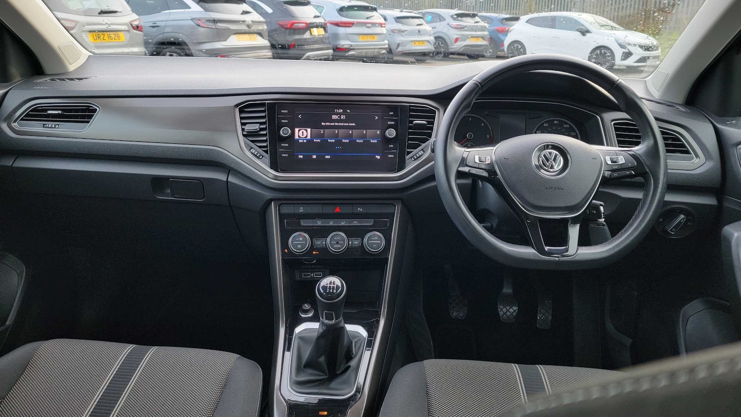 Used Volkswagen T-Roc 2019 for sale - 77044196: Photo 16