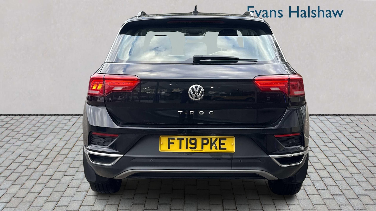 Used Volkswagen T-Roc 2019 for sale - 77044196: Photo 4