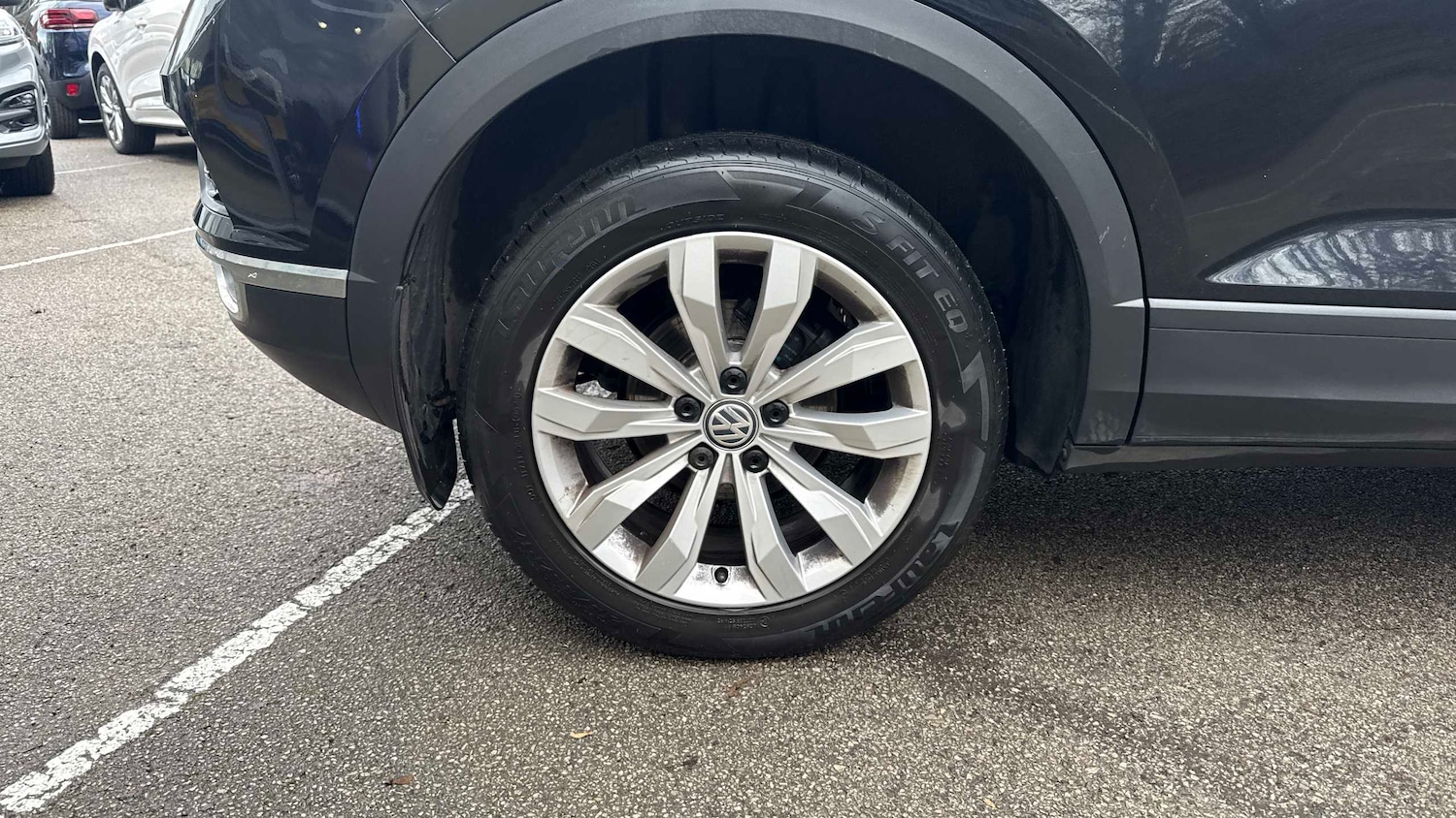 Used Volkswagen T-Roc 2019 for sale - 77044196: Photo 9