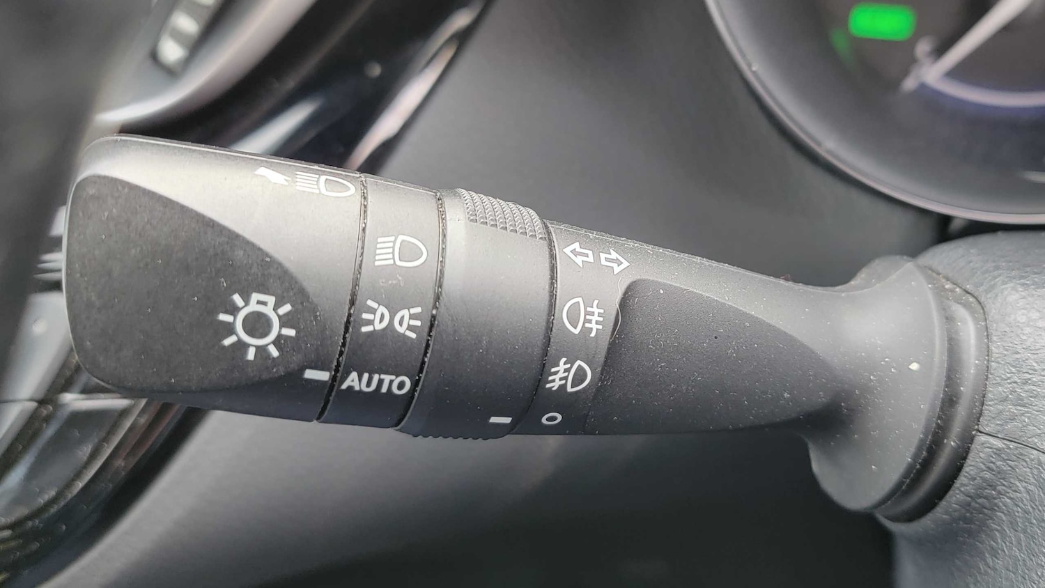 Used Toyota C-HR 2022 for sale - 75931035: Photo 23