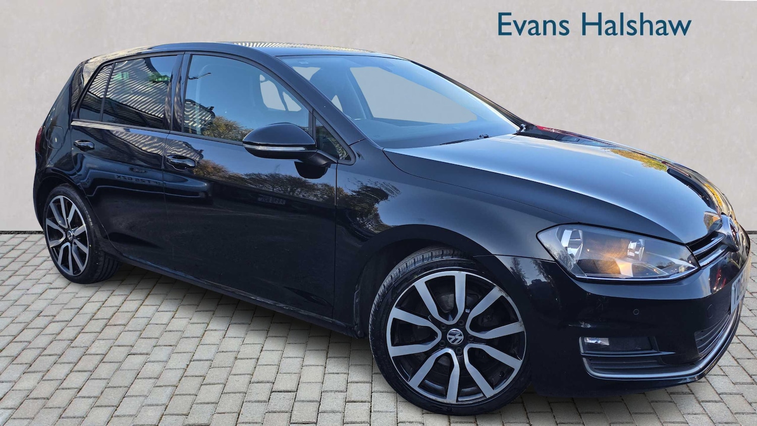 Used Volkswagen Golf 2015 for sale - 76362573: Photo 1