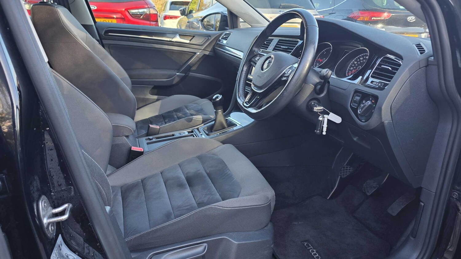 Used Volkswagen Golf 2015 for sale - 76362573: Photo 13