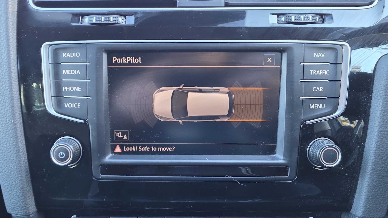 Used Volkswagen Golf 2015 for sale - 76362573: Photo 20