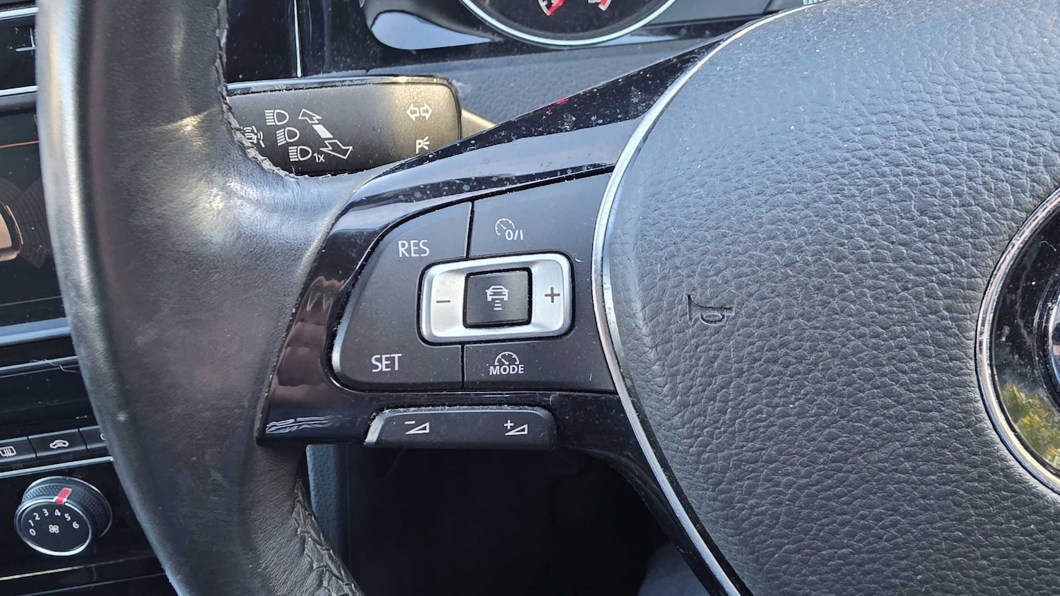 Used Volkswagen Golf 2015 for sale - 76362573: Photo 25