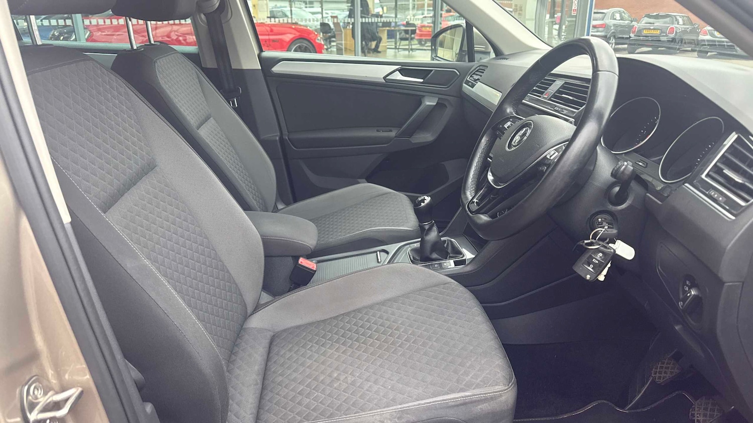 Used Volkswagen Tiguan 2018 for sale - 77347933: Photo 17