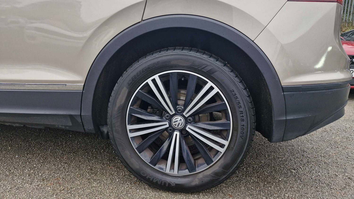 Used Volkswagen Tiguan 2018 for sale - 77347933: Photo 8