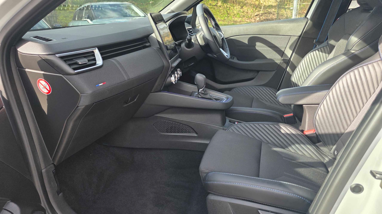 Used Renault Clio 2024 for sale - 77674834: Photo 19