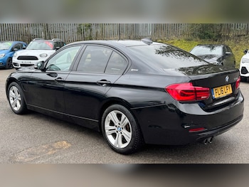Used BMW 3 Series 2016 for sale - 77615553: Photo