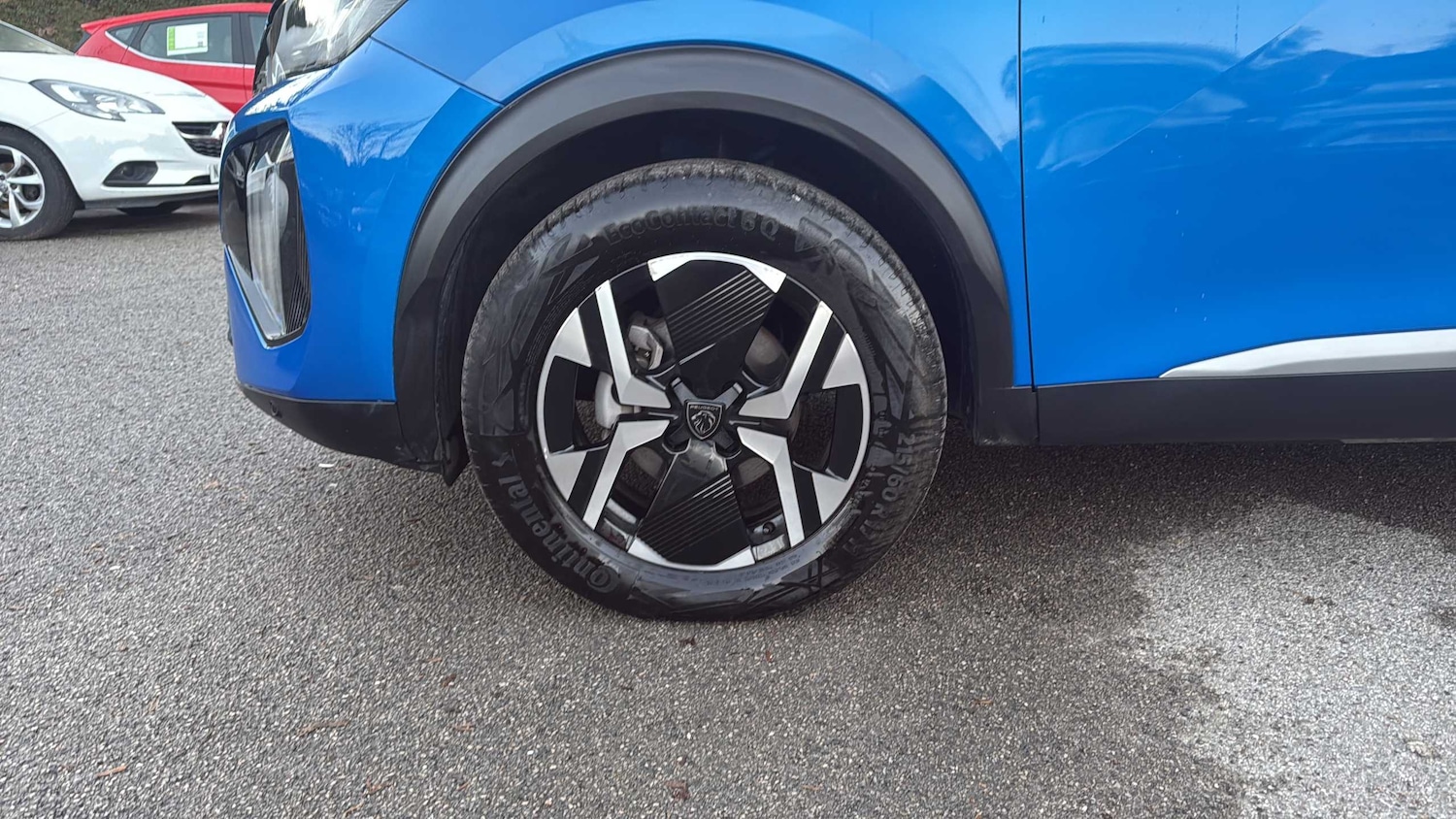 Used Peugeot 2008 2023 for sale - 76718120: Photo 10