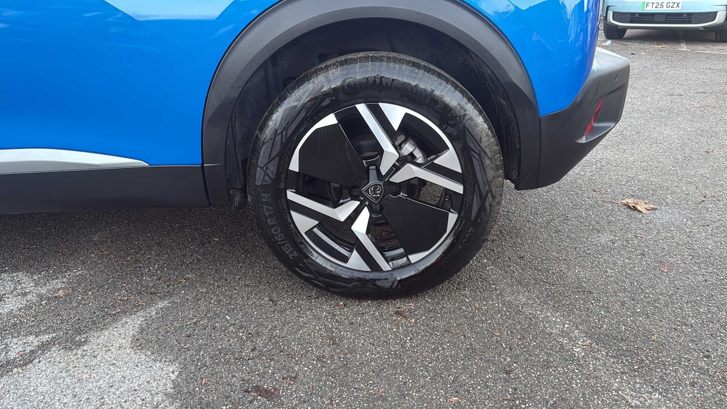 Used Peugeot 2008 2023 for sale - 76718120: Photo 11