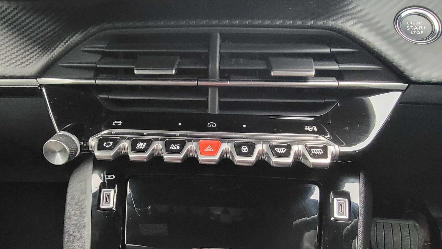 Used Peugeot 2008 2023 for sale - 76718120: Photo 19