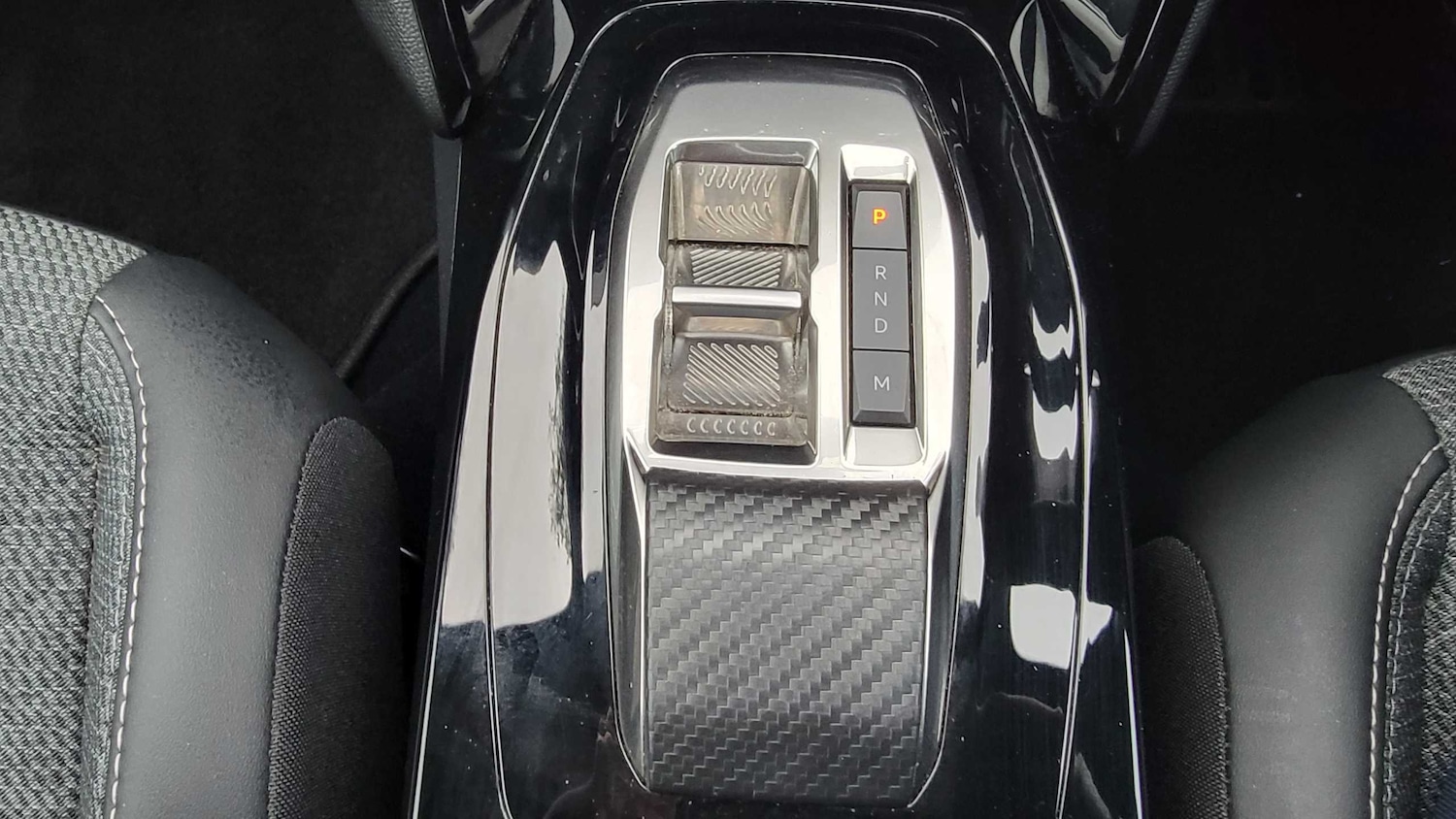 Used Peugeot 2008 2023 for sale - 76718120: Photo 20