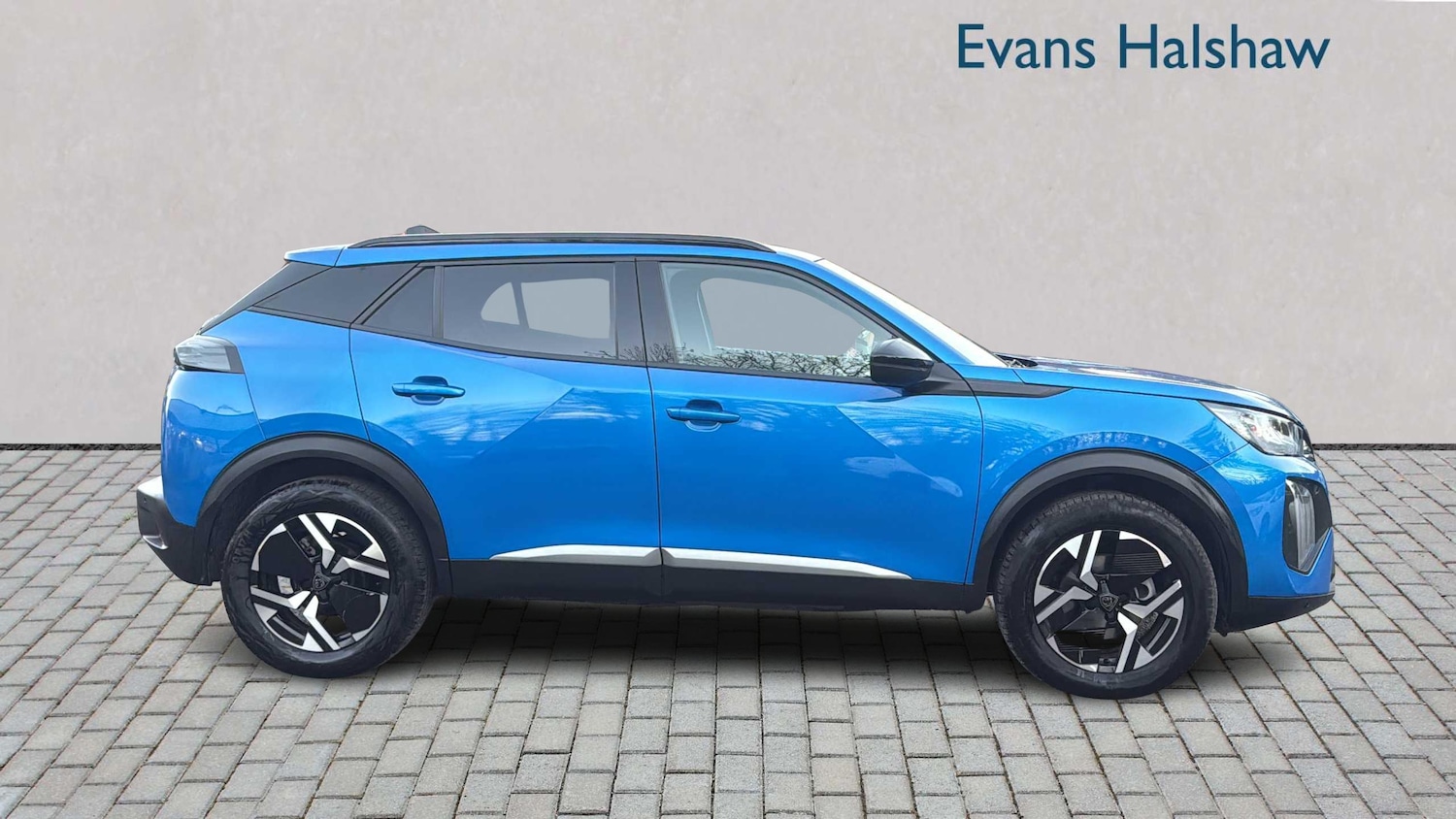 Used Peugeot 2008 2023 for sale - 76718120: Photo 3