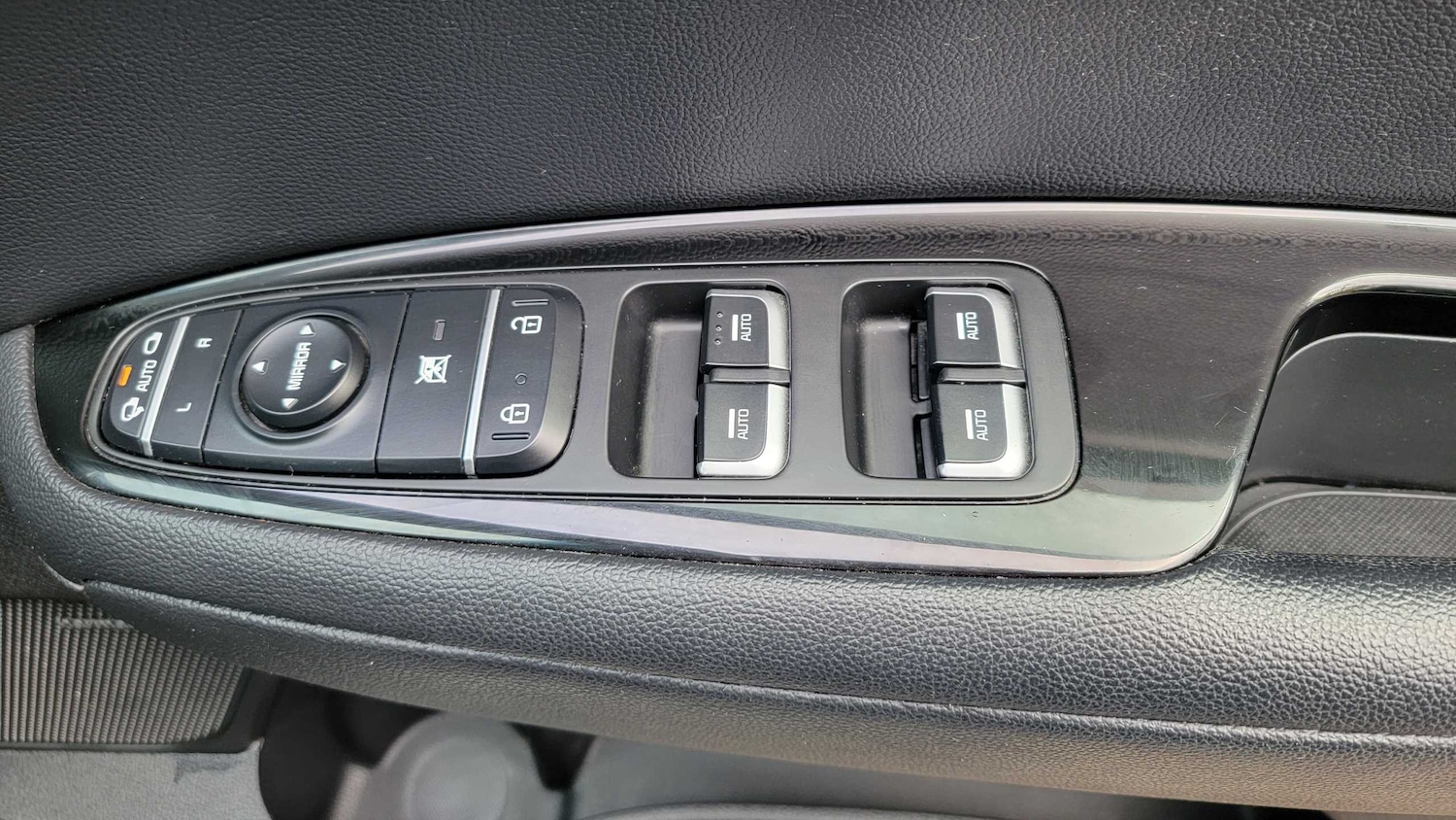 Used Kia Optima 2016 for sale - 75968089: Photo 29