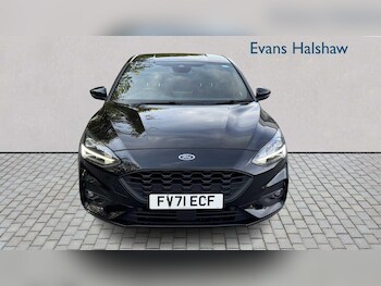 Used Ford Focus 2021 for sale - 76242512: Photo