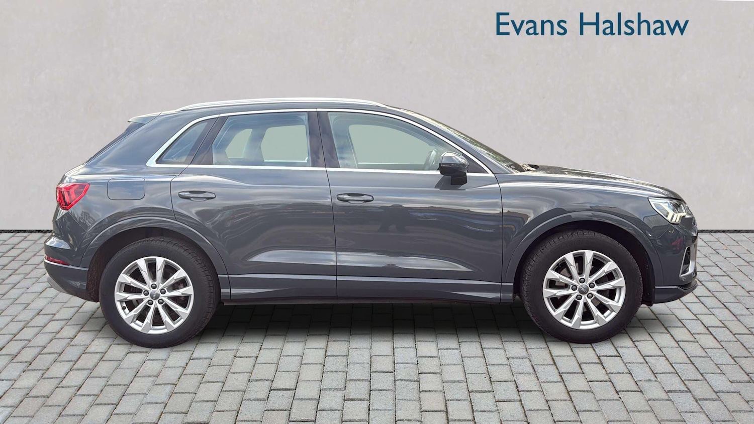 Used Audi Q3 2019 for sale - 77018864: Photo 4