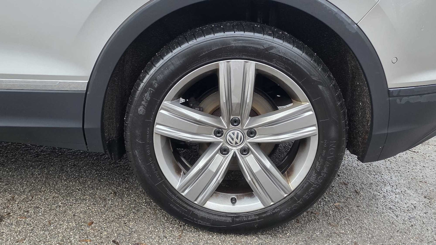 Used Volkswagen Tiguan 2019 for sale - 77018885: Photo 10