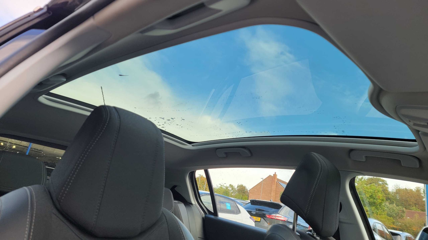 Used Peugeot 308 2018 for sale - 75993926: Photo 19