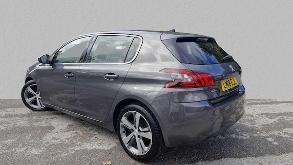 Used Peugeot 308 2018 for sale - 75993926: Photo 2