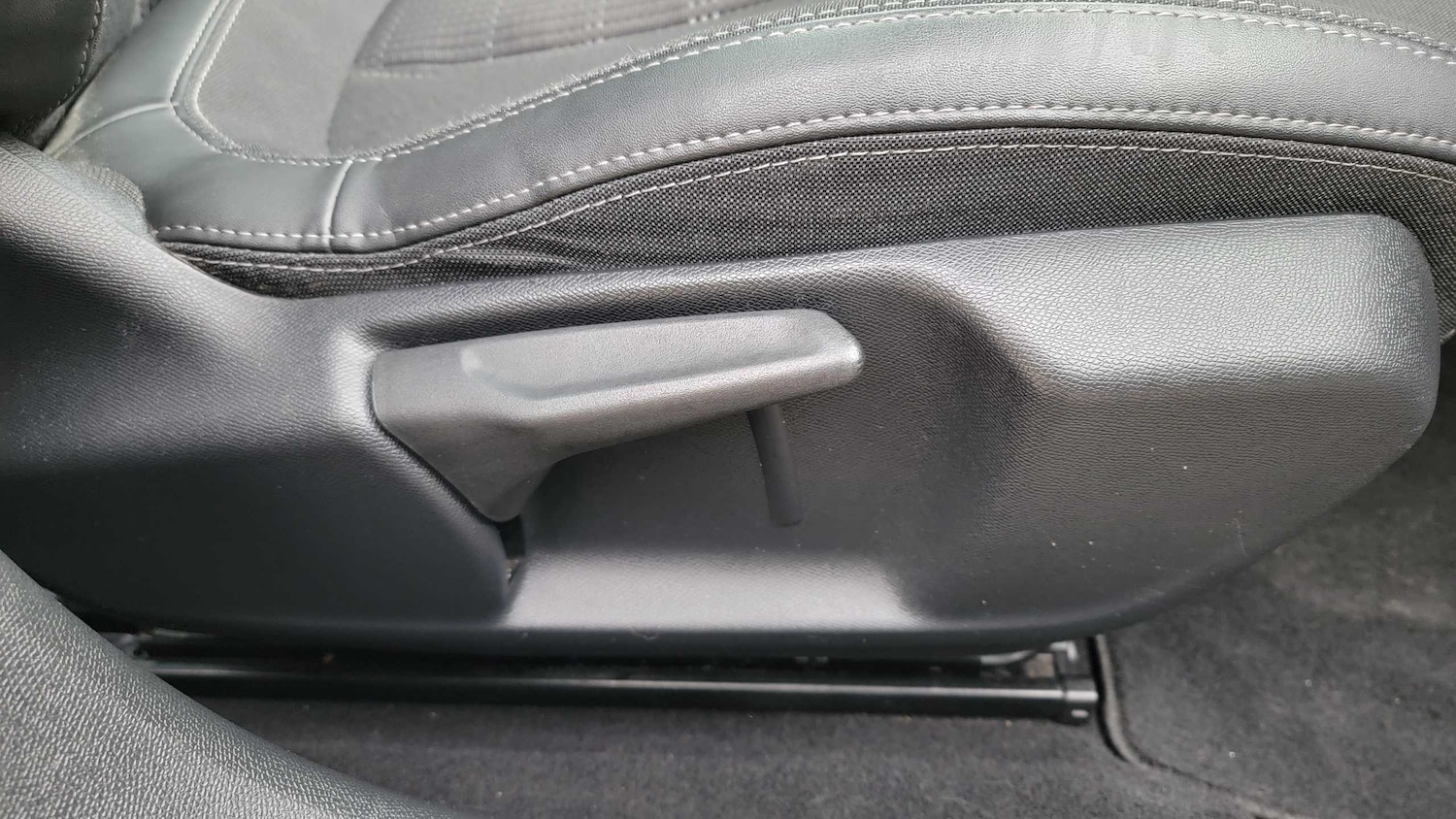 Used Peugeot 308 2018 for sale - 75993926: Photo 30