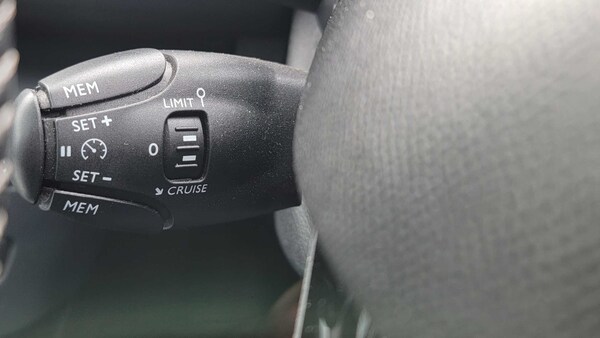 Used Peugeot 308 2018 for sale - 75993926: Photo 30