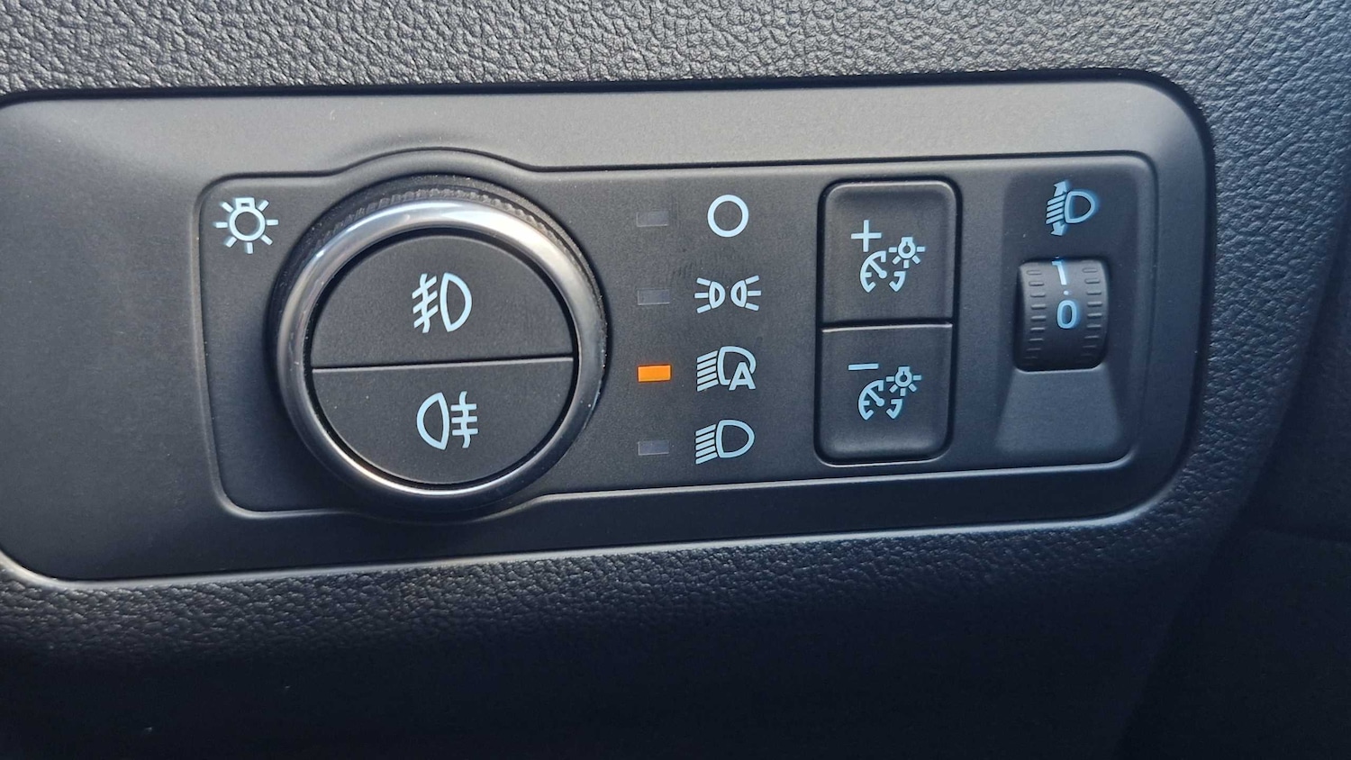 Used Ford Kuga 2025 for sale - 76339626: Photo 32