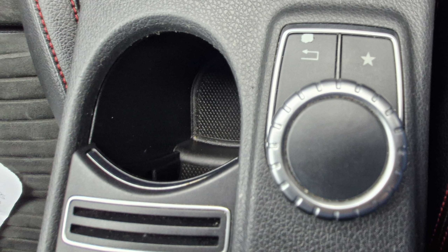 Used Mercedes-Benz CLA 2017 for sale - 76661885: Photo 28