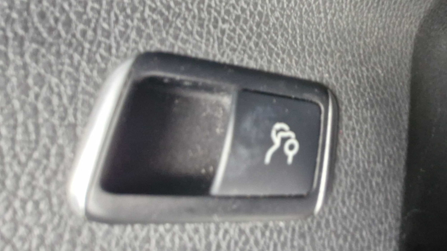 Used Mercedes-Benz CLA 2017 for sale - 76661885: Photo 31