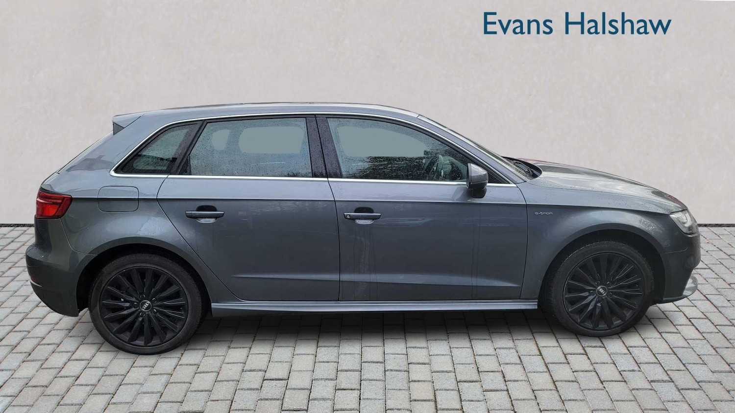 Used Audi A3 2017 for sale - 76501851: Photo 5