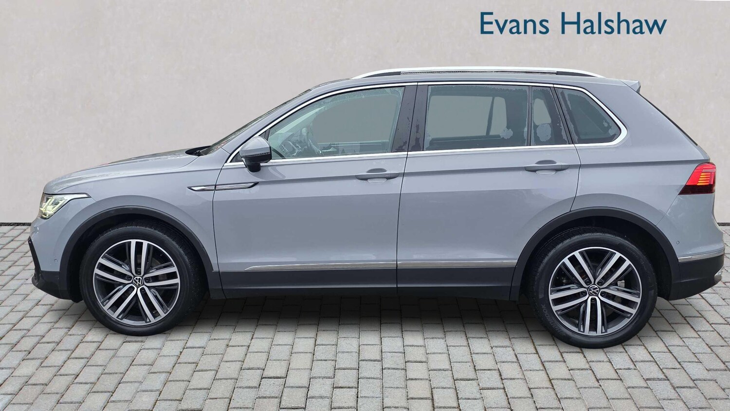 Used Volkswagen Tiguan 2021 for sale - 77553185: Photo 6
