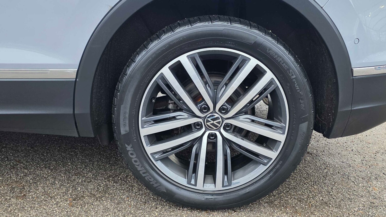 Used Volkswagen Tiguan 2021 for sale - 77553185: Photo 8