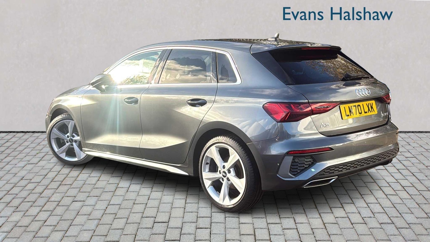 Used Audi A3 2020 for sale - 76553065: Photo 2