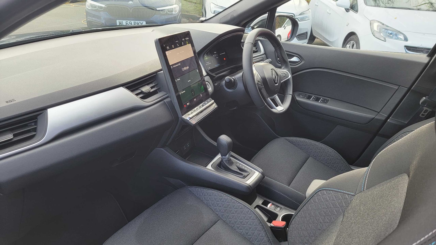 Used Renault Captur 2025 for sale - 76564505: Photo 17